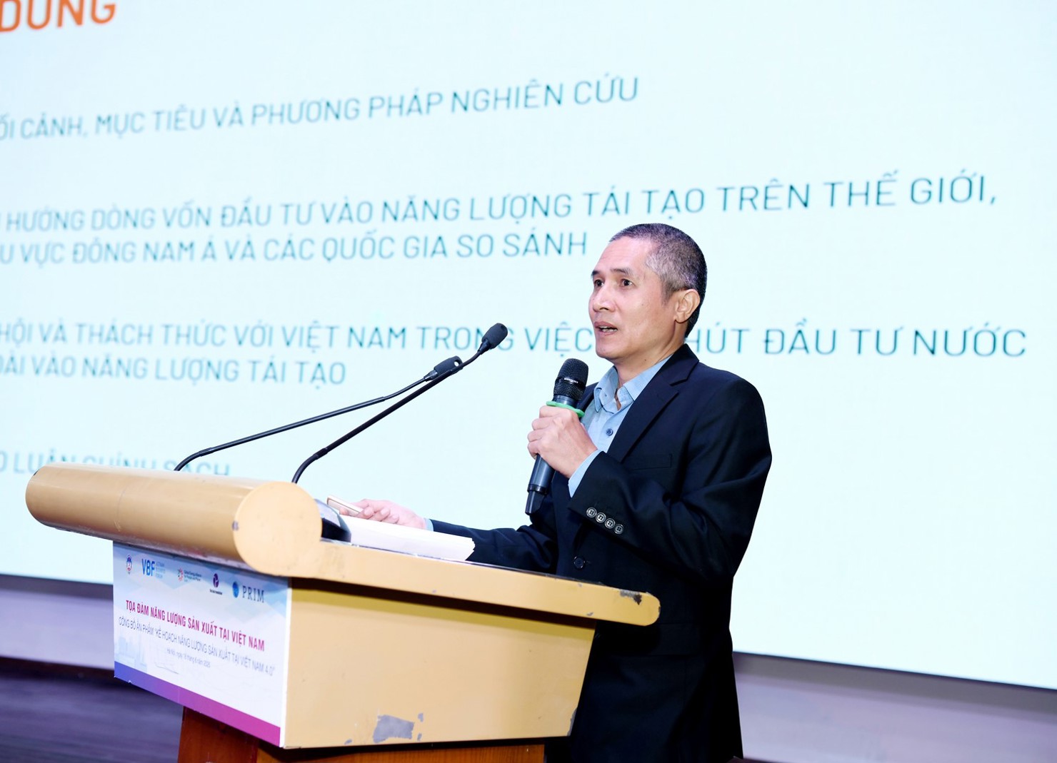 Năng lượng tái tạo Việt Nam: Mở “van” hút vốn ngoại, gỡ nút thắt chính sách - Ảnh 1