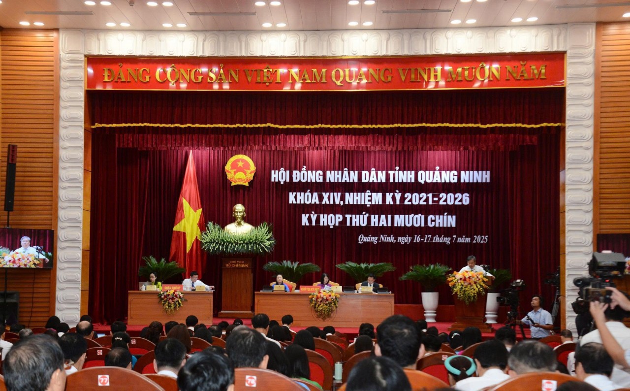 HĐND tỉnh Quảng Ninh thông qua nhiều nghị quyết quan trọng, góp phần thúc đẩy phát triển kinh tế - xã hội của tỉnh.
