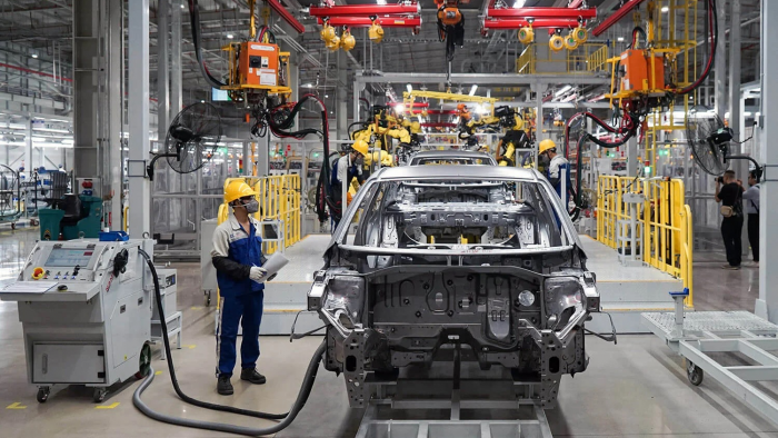 Thuế thấp không phải đích, nội địa hóa mới là chiến lược tăng trưởng bền vững