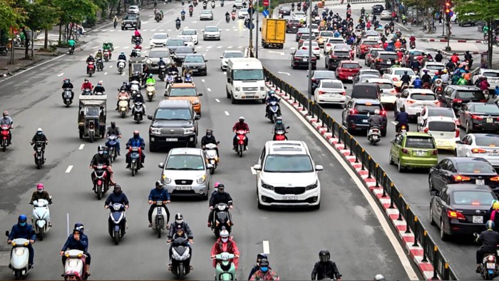 Trường hợp nào được miễn phí sử dụng đường bộ?