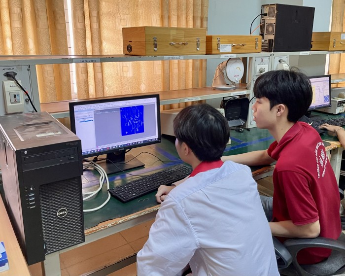 Bài 2: Cần cơ chế tài chính để thu hút và bồi dưỡng nhân tài