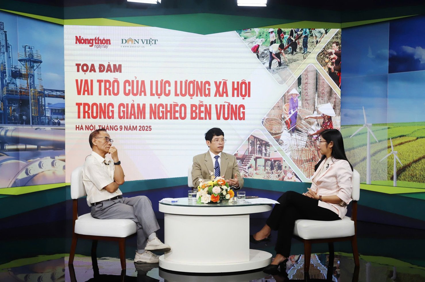 Chuyên gia Hoàng Trọng Thủy (trái) chia sẻ tại Tọa đàm: