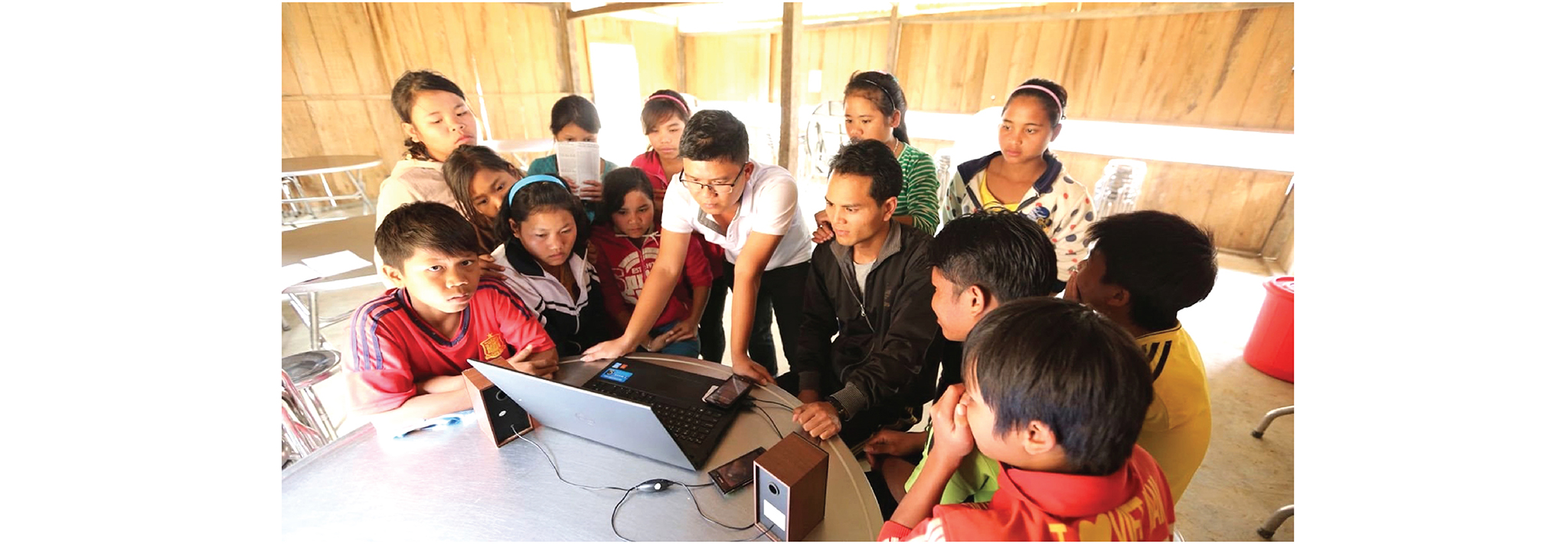 EMAGAZINE: Chương trình mục tiêu quốc gia giảm nghèo bền vững: Định hình dấu ấn, mở lối cho chặng đường mới - Ảnh 5