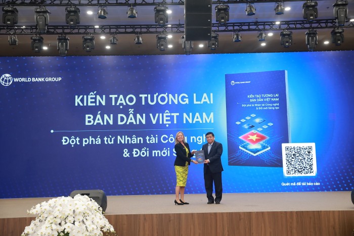 Chiến lược thu hút nhân tài cho ngành công nghiệp bán dẫn Việt Nam