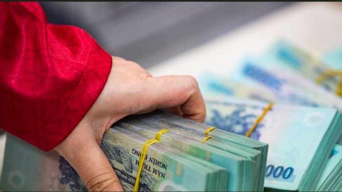 Chốt quyền 20/10: LGC phát hành thêm; TCT trả cổ tức