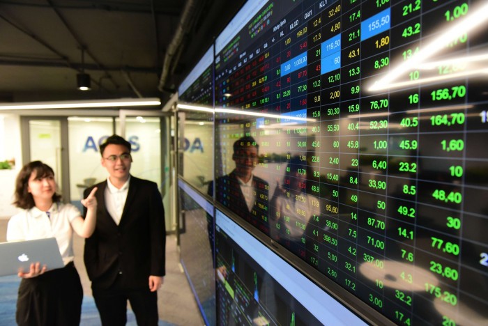 VN-Index bước vào pha điều chỉnh ngắn hạn, kỳ vọng tích lũy trước khi thử thách vùng 1.750–1.760 điểm