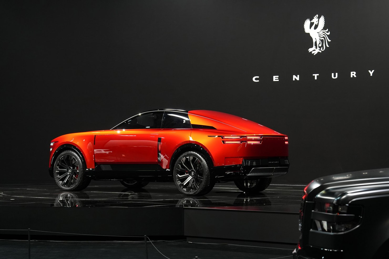 Century được tuyên bố sẽ không có 2 chiếc giống nhau do tính cá nhân hóa cao độ hướng tới giới siêu giàu trên toàn cầu. Ảnh: Hoàng Linh.  