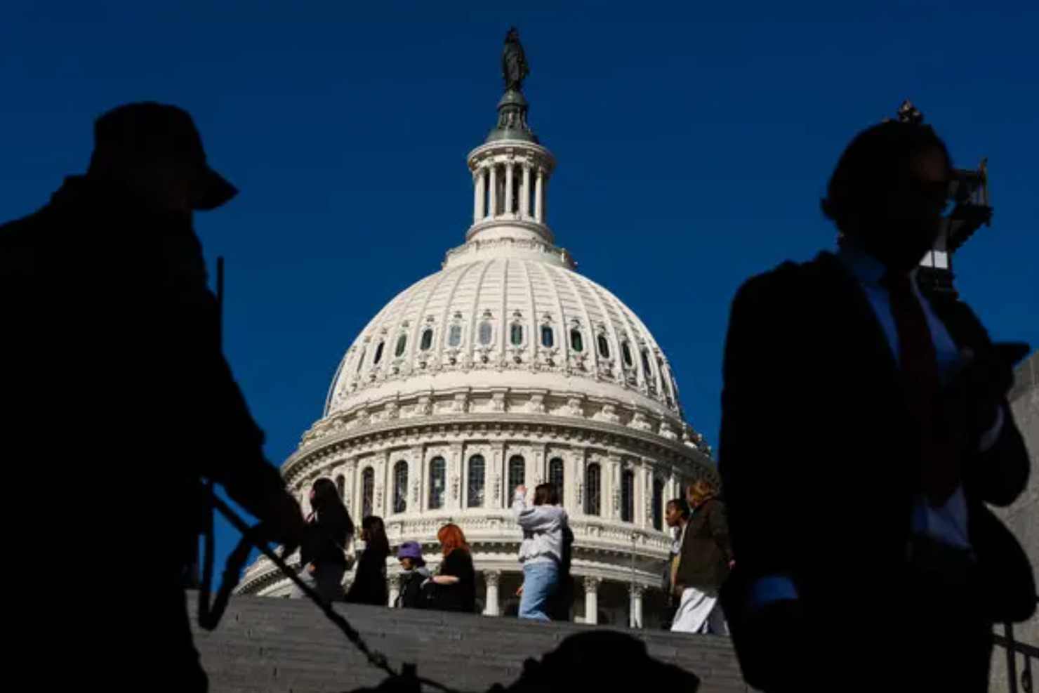 Cuộc khủng hoảng đóng cửa Chính phủ liên bang Mỹ đang tiến gần đến mốc dài nhất trong lịch sử. Ảnh: The New York Times.  