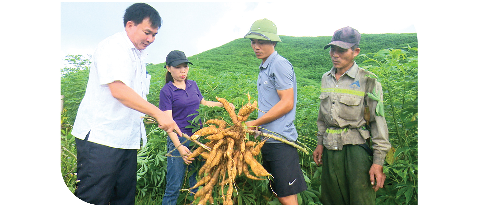 EMAGAZINE: Gương sáng thoát nghèo - Động lực khuyến khích cộng đồng cùng phát triển - Ảnh 3