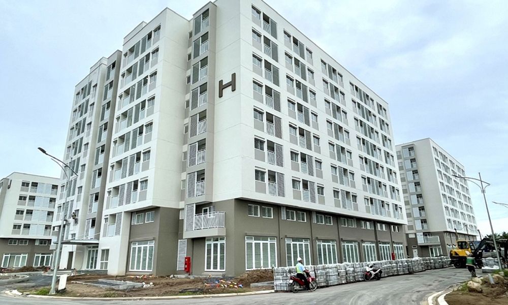 Tình trạng trục lợi chính sách nhà ở xã hội vẫn diễn ra khiến người dân bức xúc.