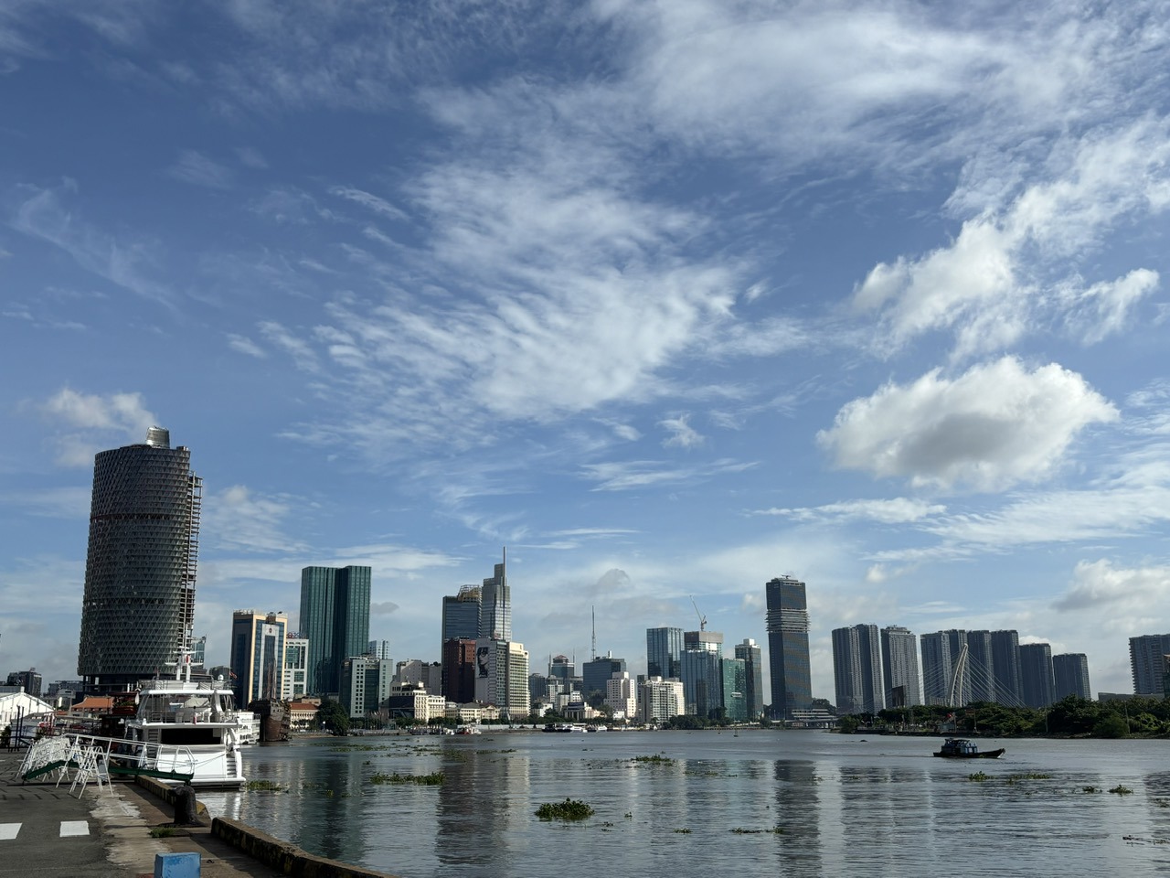 TP. Hồ Chí Minh sẽ đẩy nhanh quy trình thực hiện điều chỉnh quy hoạch Thành phố giai đoạn 2026-2030. Ảnh: T.H