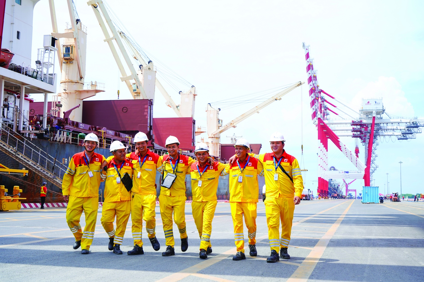 Nguồn nhân lực cảng quốc tế Long An