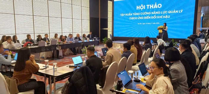 Hội thảo tập huấn tăng cường năng lực quản lý thích ứng với biến đổi khí hậu