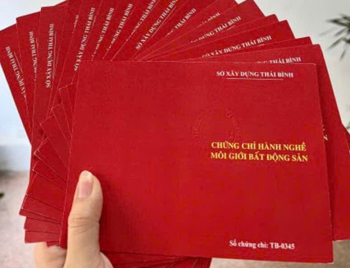 Mức lệ phí cấp mới Chứng chỉ hành nghề môi giới bất động sản là 300.000 đồng