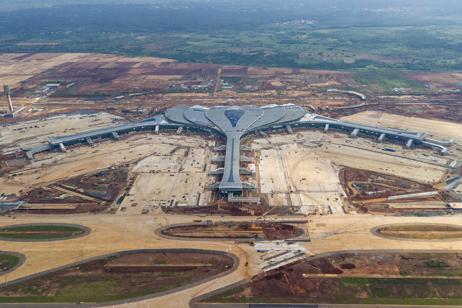 Sân bay Long Thành tăng tốc thi công, cùng loạt hạ tầng trọng điểm đang tạo nên “siêu kết nối” cho vùng Đông Nam TP Hồ Chí Minh.