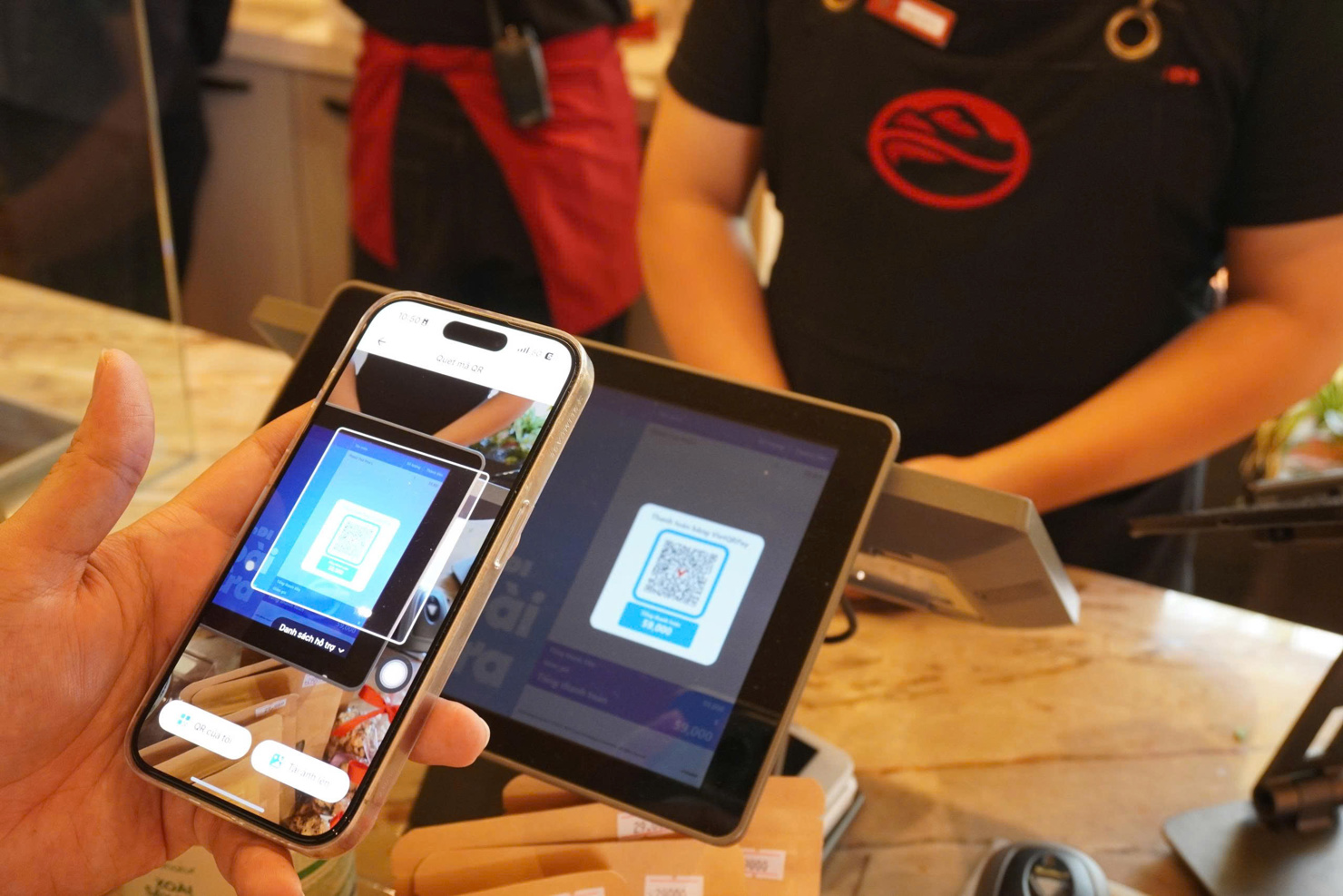 VietQRPay cho thanh toán bán lẻ trong nước và VietQRGlobal cho thanh toán xuyên biên giới.