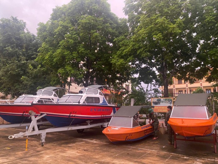 Tăng cường công tác quản lý và sử dụng hàng dự trữ quốc gia để hỗ trợ, ứng phó mưa, lũ