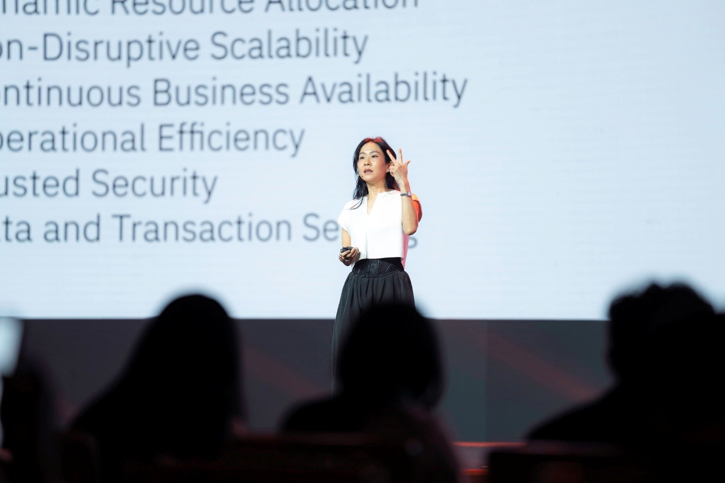 Bà Li Wen Wong - Giám đốc cấp cao phụ trách IBM LinuxONE và Linux on IBM Z, Khối Công nghệ IBM Châu Á -Thái Bình Dương