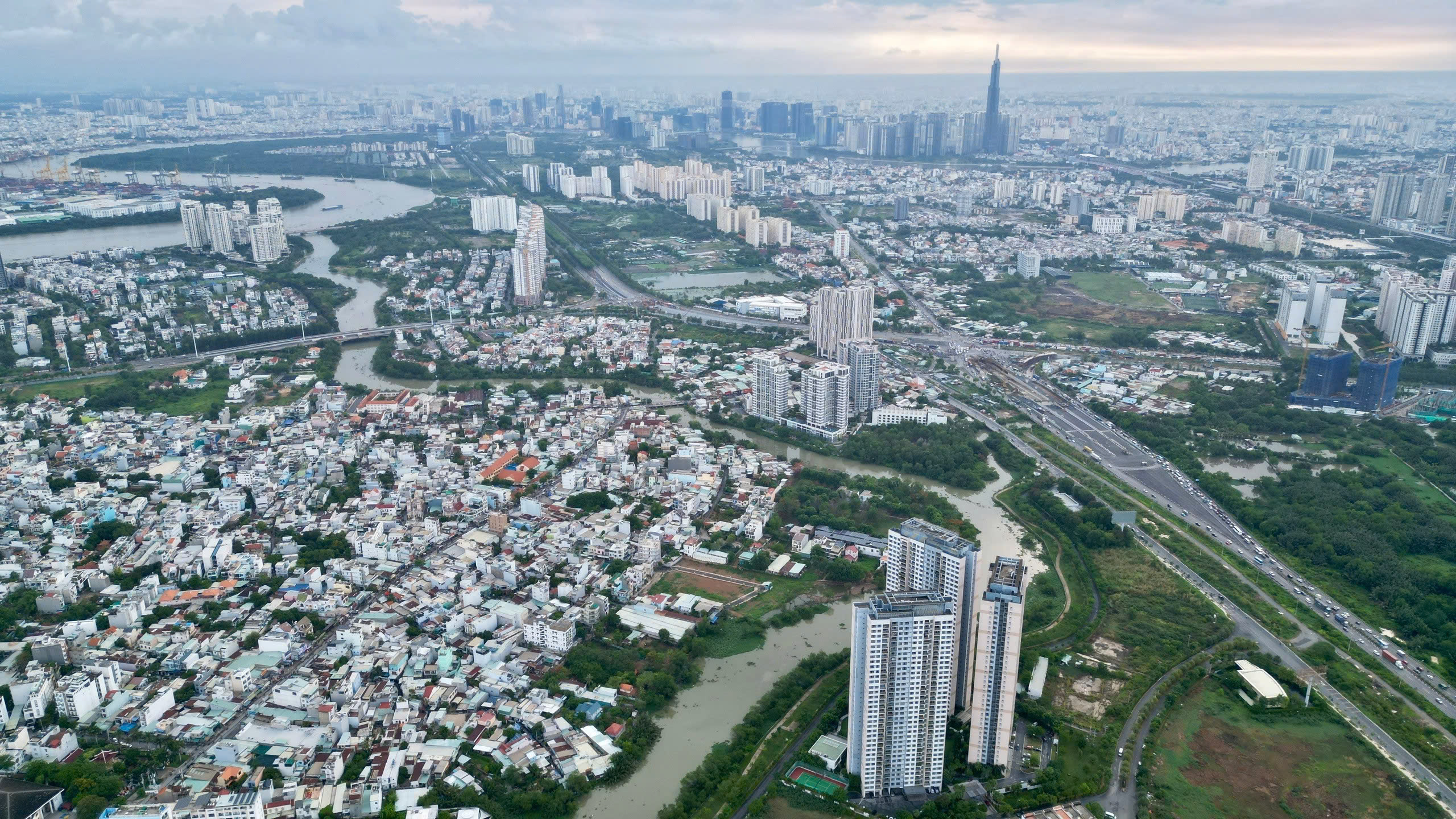 Bài 3: Thị trường căn hộ TP. Hồ Chí Minh sau mở rộng: Cơ hội lớn, cạnh tranh lớn