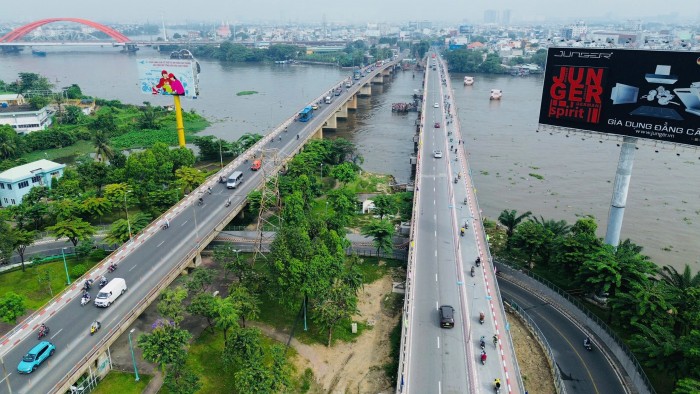 TP. Hồ Chí Minh thông xe cầu Bình Triệu 1 trở lại