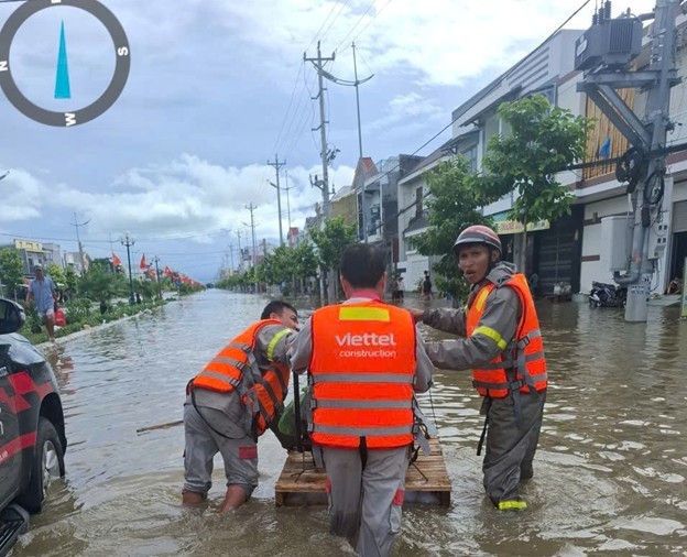 Viettel đã kích hoạt phương án bảo đảm thông tin với quy mô lớn tại khu vực miền Trung – Tây Nguyên
