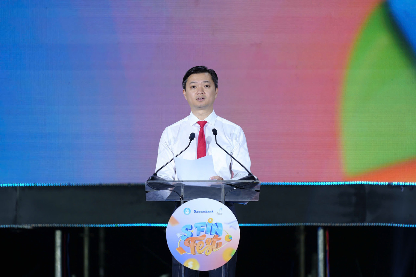 Bí thư Trung ương Đoàn, Chủ tịch Trung ương Hội Sinh viên Việt Nam Nguyễn Minh Triết  phát biểu tại Chương trình.