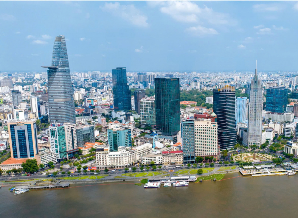 Thị trường bất động sản tại hai thị trường lớn nhất cả nước là TP. Hồ Chí Minh và Hà Nội được kỳ vọng bước vào chu kỳ tăng trưởng mới.