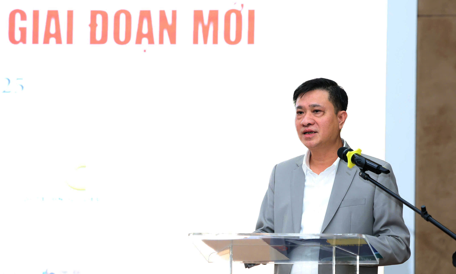 Phó Trưởng Thuế TP. Hà Nội Nguyễn Tiến Minh phát biểu.