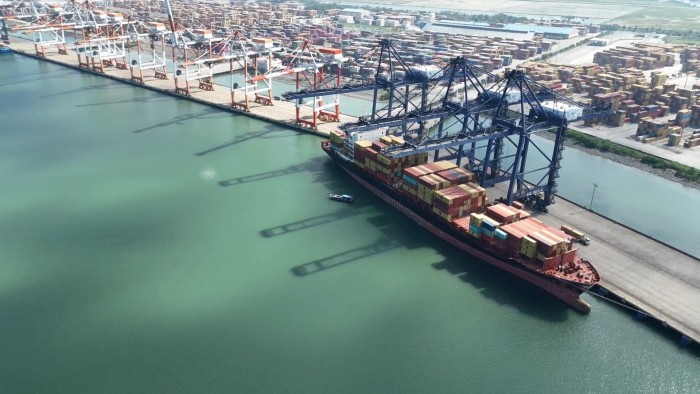 VIDEO: Xuất nhập khẩu tăng 16,6%, đưa xuất siêu đạt 10,02 tỷ USD