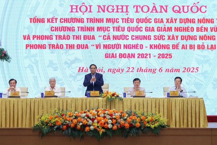 VIDEO: Chung tay vì người nghèo - Để không ai bị bỏ lại phía sau